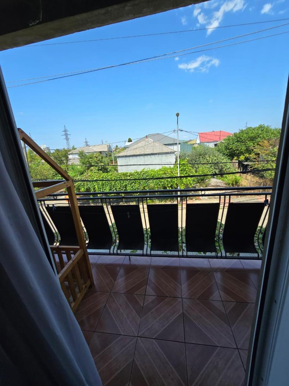 Mziuri Cozy Guesthouse Kobuleti Exterior foto